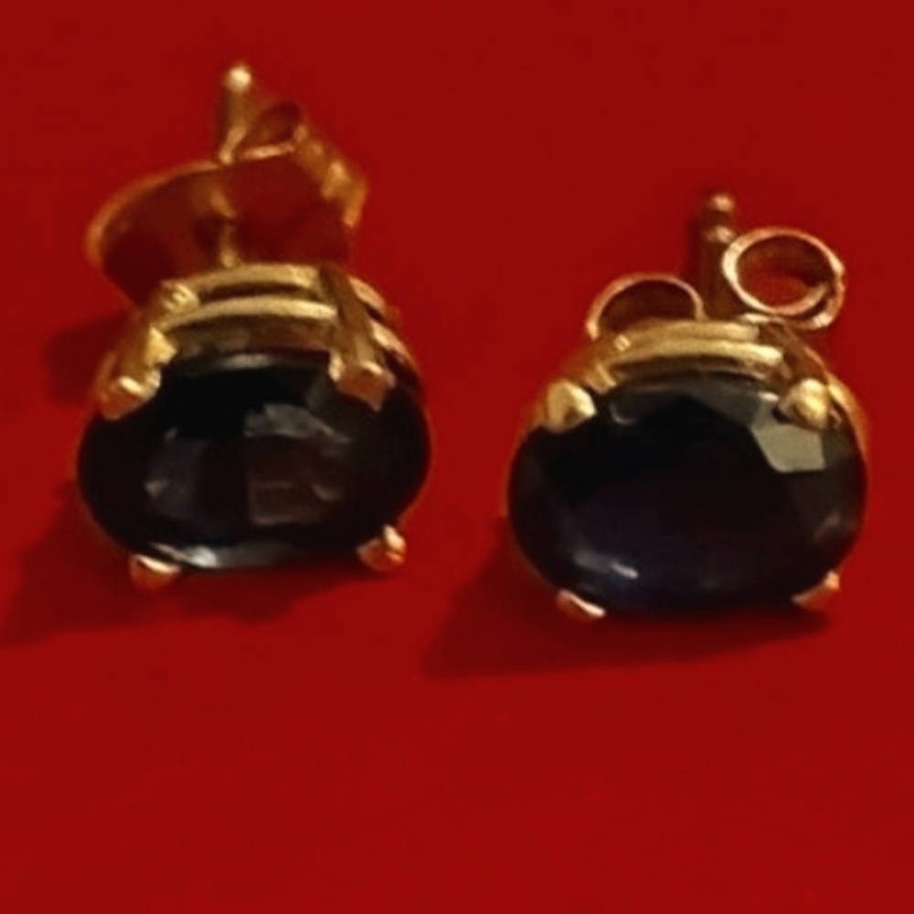 14K gold sapphire stud earrings